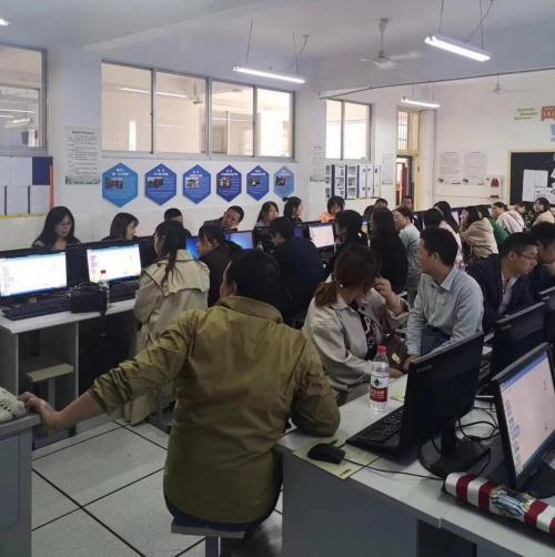 云启智酷:为丽水市中小学信息技术教师能力做专题培训会