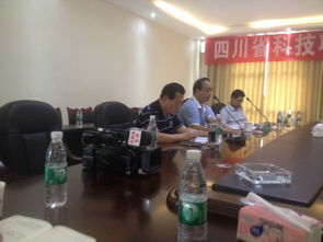 四川丝绸网 南充市委常委胡斌调研四川依格尔公司