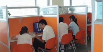 秦皇岛新款工位与培训桌椅全解析 一对一培训桌与电话销售桌的应用优势